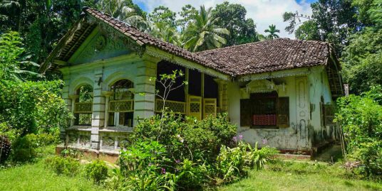 150-Year-Old Colonial Home on 4 Acres- Ahangama